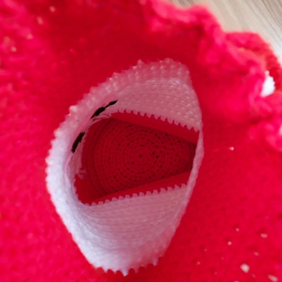 Vintage Handmade Crochet Knit Santa Face Purse Bag Sack Pom Pom Drawstring Red - Picture 8 of 8